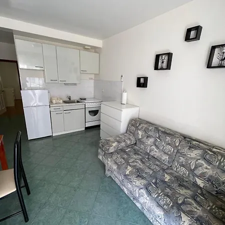 Prestige 아파트 *